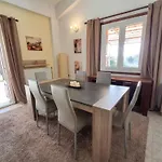 Casa de Férias Oliva - 5000m2 Olive Grove - Bbq - Ideal For Families & Groups Erétria