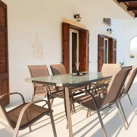 度假居 Oliva - 5 Acre Olive Grove - Bbq - Ideal For Families & Groups *