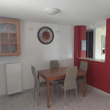 Oliva - 5000m2 Olive Grove - Bbq - Ideal For Families & Groups * Erétria