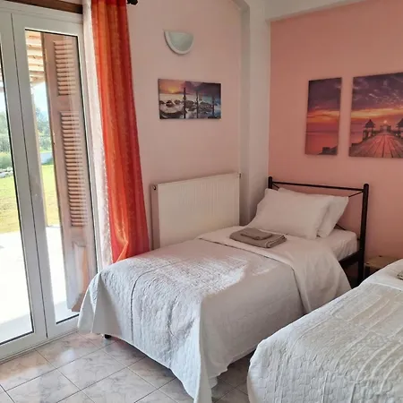 Oliva - 5000m2 Olive Grove - Bbq - Ideal For Families & Groups Nyaraló Erétria