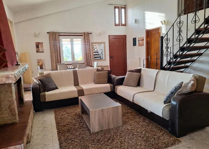 Oliva - 5 Acre Olive Grove - Bbq - Ideal For Families & Groups 度假居 埃雷特里亚