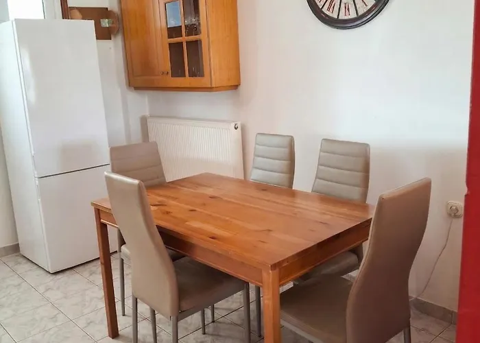 Oliva - 5 Acre Olive Grove - Bbq - Ideal For Families & Groups 度假居 *