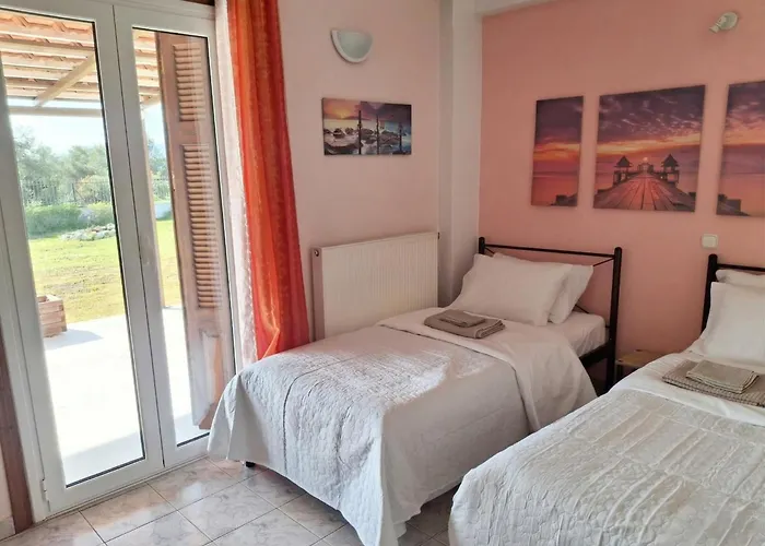 Oliva - 5 Acre Olive Grove - Bbq - Ideal For Families & Groups 度假居 埃雷特里亚