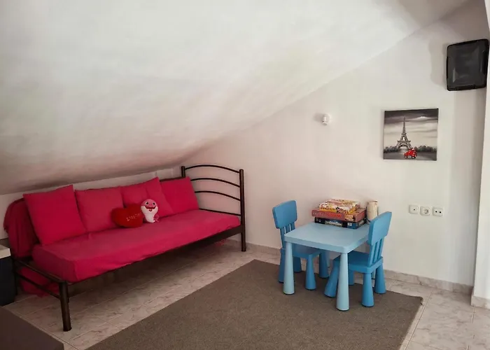 Oliva - 5 Acre Olive Grove - Bbq - Ideal For Families & Groups *